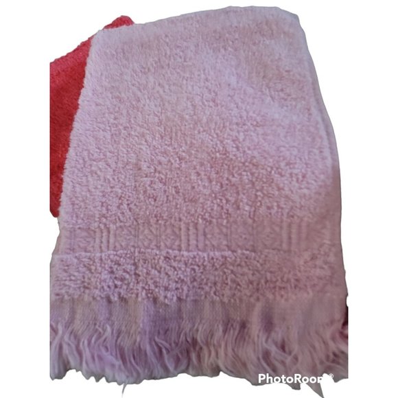 Set 5 Fingertip Towels Fringe Red Pink Burgandy Vintage Cannon Callaway 10x16 in - Picture 3 of 6